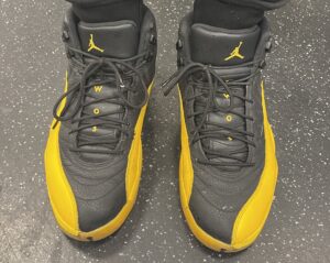Air Jordan 12 Retro University Gold And Blac 
