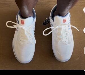 Best Tennis Shoes for Wide Feet (2026): Tested Fit & Real-World Experience 1 Tennis shoe for wide feet – K-Swiss Hypercourt Express 2 Wide fit